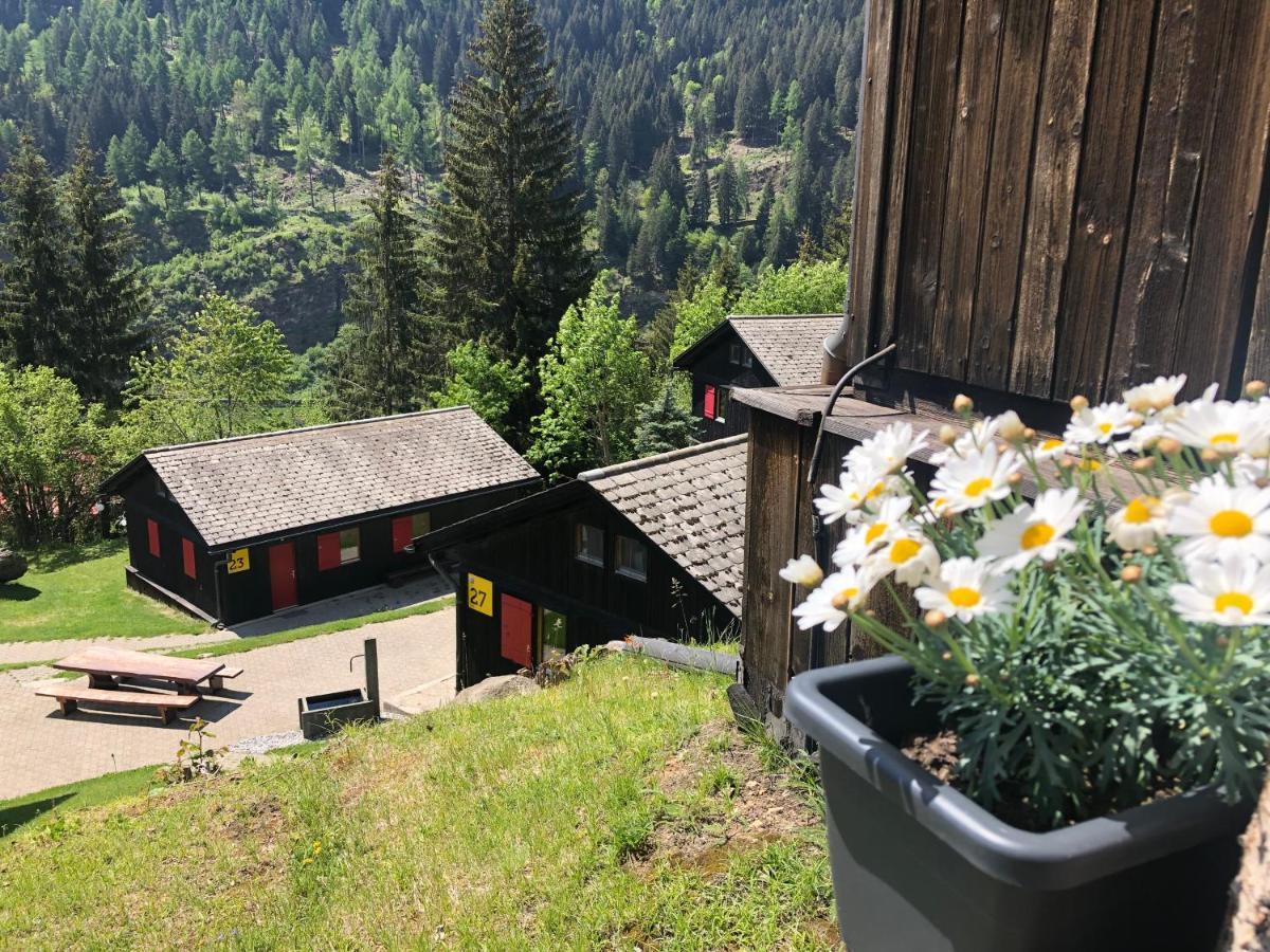 Touring Club Svizzero - Sezione Ticino Hostel Quinto Екстериор снимка