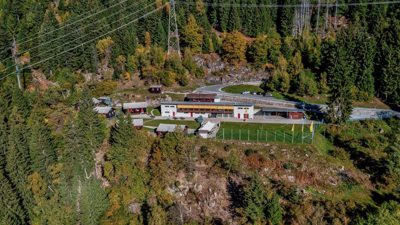 Touring Club Svizzero - Sezione Ticino Hostel Quinto Екстериор снимка